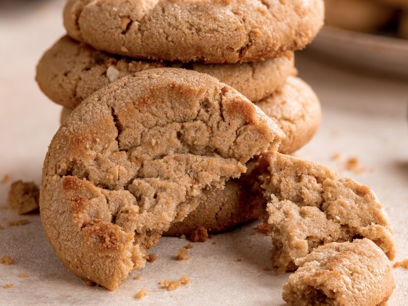 Segredos da Cozinha Aprenda a Fazer Cookies de Amendoim na Air Fryer com Apenas 3 Ingredientes!