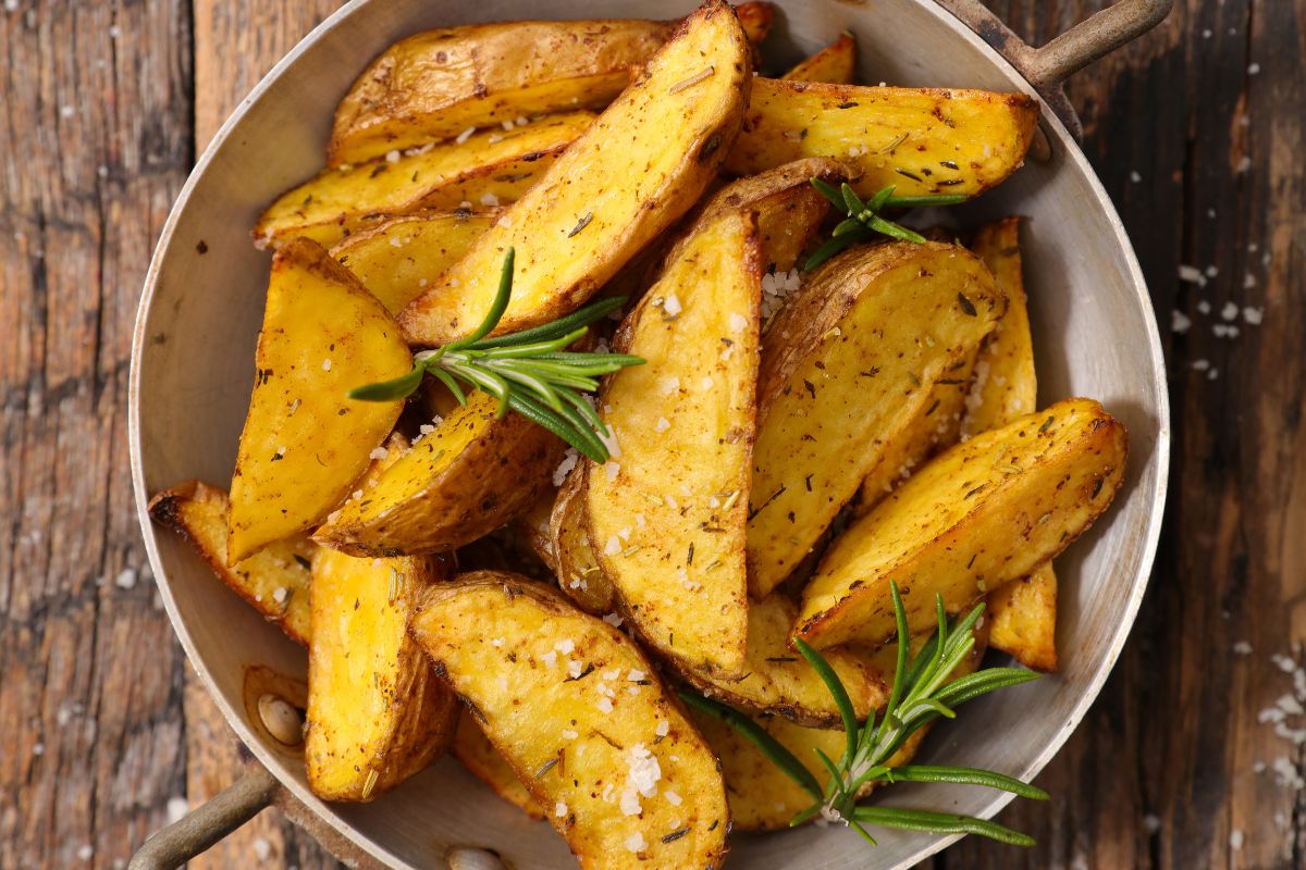 Batata Rústica Defumada na Airfryer com fumaça em pó